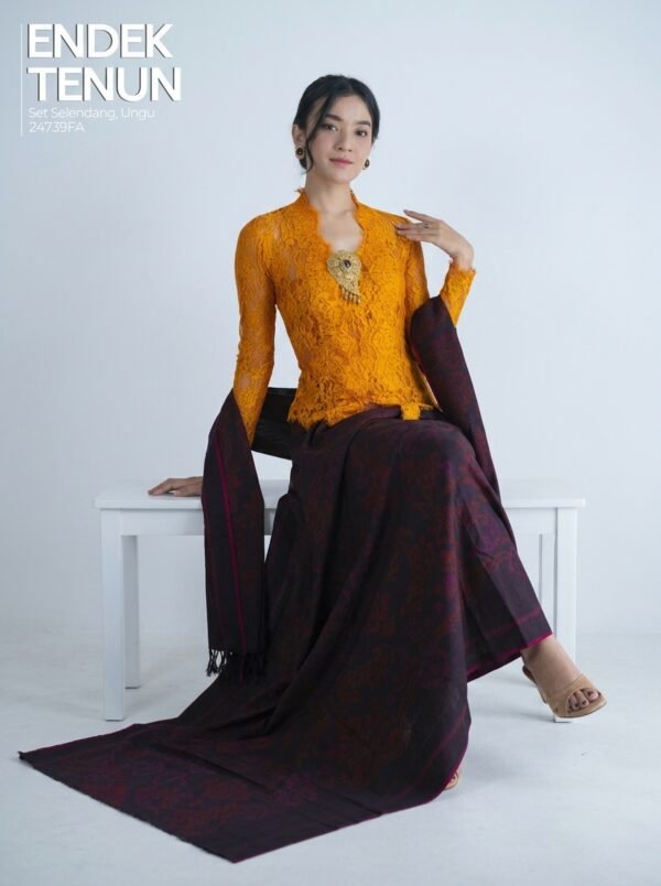 Tenun Endek set Sld