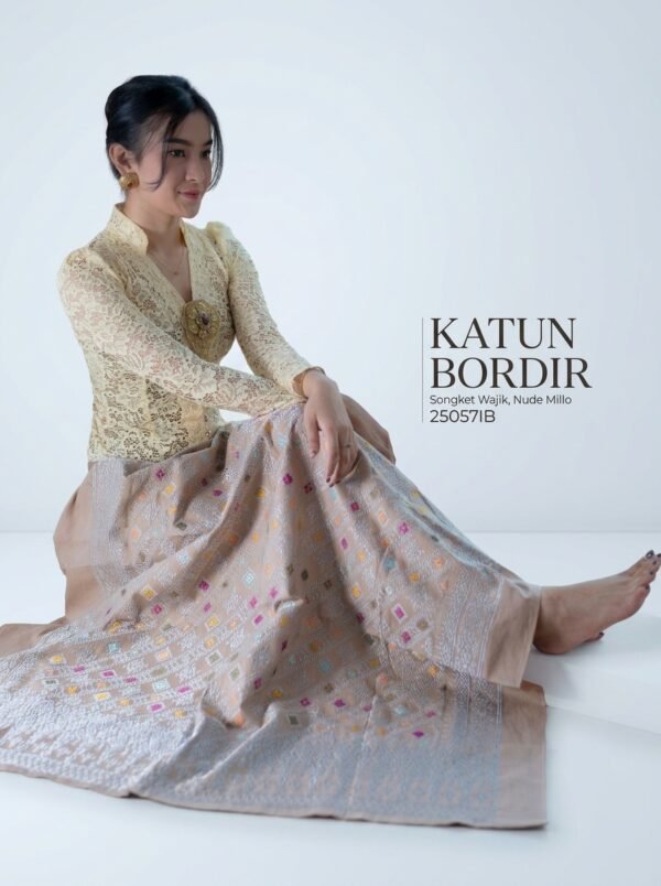 Kamen Katun Bordir