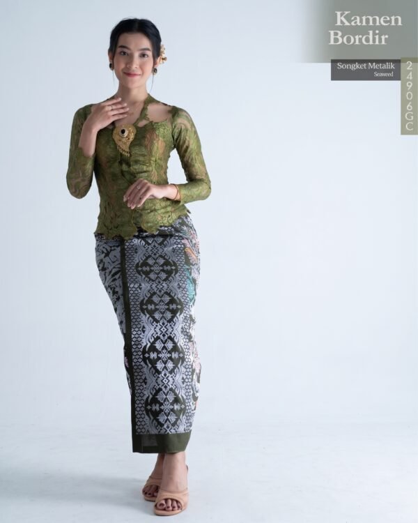 Kamen Bordir Songket