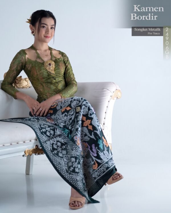 Kamen Bordir Songket
